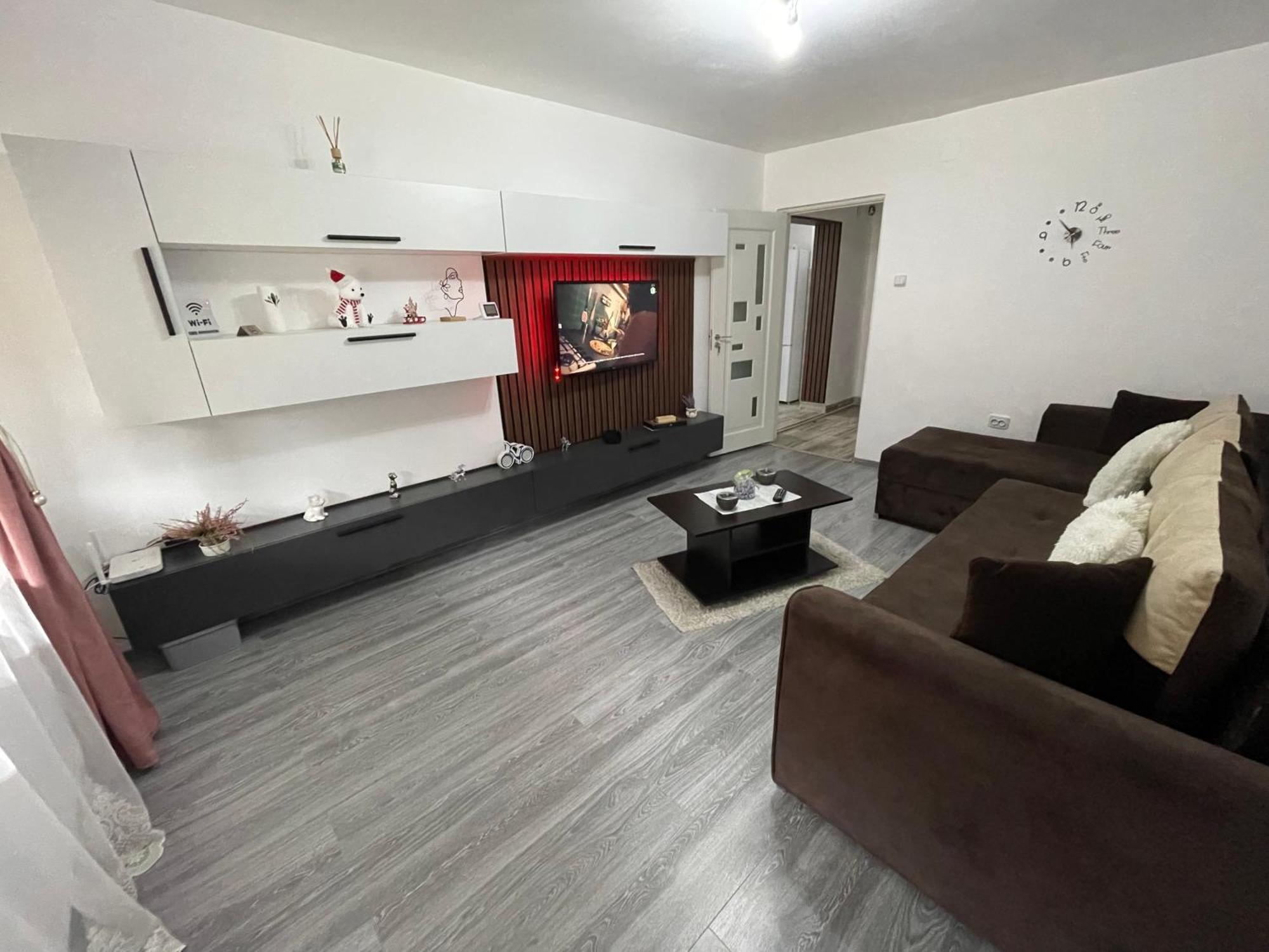Aky Residence Slanic Moldova Ngoại thất bức ảnh